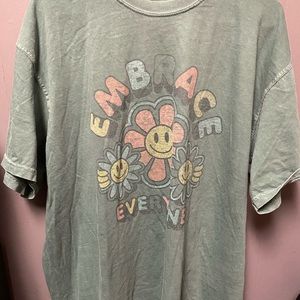 embrace everyone vintage looking green t shirt XL